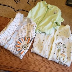 Bundle of 3 sleepers